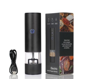 Nouvelle idée 2024 produit chaud rechargeable moulin à sel et poivre accessoires de <span class=keywords><strong>cuisine</strong></span> électroniques coffret <span class=keywords><strong>cadeau</strong></span> pour femmes <span class=keywords><strong>cadeau</strong></span> - Product Image 1