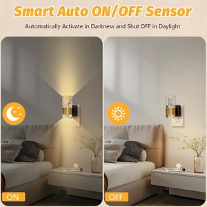 Lampe de table LED portable moderne avec contrôle tactile, lumière de nuit à intensité variable pour chambre à coucher - Product Image 4