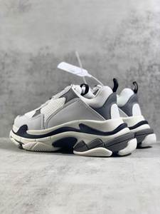 Calzado Deportivo de Diseño Clásico y Lujoso, Ligero, con Malla Transpirable y Amortiguación, para Hombre y Mujer, Zapatos para Caminar a la Moda - Product Image 4