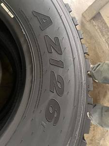 ยางรถบรรทุกหนักยี่ห้อซับแบรนด์ Zc-rubber รุ่น Golden Crown คุณภาพสูงใหม่ ขนาด 295/80R22.5 Az126 แบบเรเดียล - Product Image 3