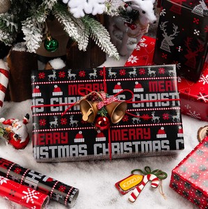 Juego de Papel de Regalo Navideño con Diseño de Reno Negro, Copo de Nieve y Cuadros Rojos, 4 Rollos, Papel de Embalaje Ecológico de Doble Cara - Product Image 1