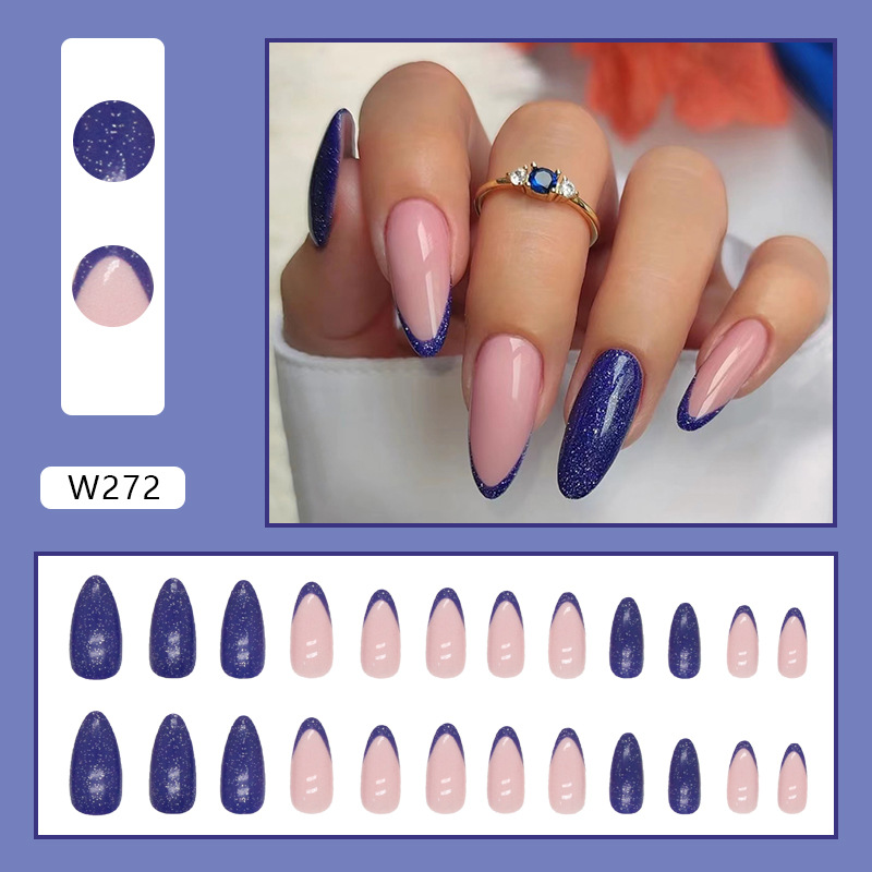 W272