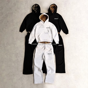 Ensemble de survêtement personnalisé pour fabricants de vêtements : sweat à capuche et pantalon de survêtement à double taille imprimé léopard - Product Image 3