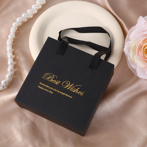 Scatola di Cartone Verde e Bianca con Manico per Gioielli, Collane e Orecchini, Confezione Regalo - Product Image 3