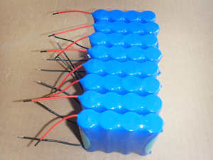 Paquete de batería de iones de litio recargable 14,8 V 2000mAh personalizado de fábrica 4S1P 2200mAh 2500mAh 2600mAh 3000mAh 3200mAh 18650 Laptops - Product Image 6