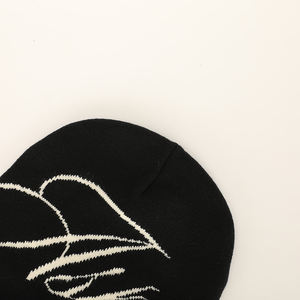 قبعة محبوكة من الأكريليك 100٪ قابلة للتخصيص حسب الطلب، بتصميم بسيط وعصري، مقاومة للرياح ودافئة، مناسبة للشاطئ والسفر والأعمال - Product Image 4