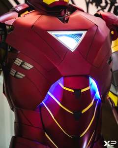 Estatua de resina de personaje de película de <span class=keywords><strong>Marvel</strong></span> personalizada, estatuas de superhéroe Mark6 de tamaño real, escultura artística de Iron Man para artesanías de resina - Product Image 3