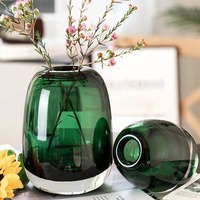 Vase en verre épais de style minimaliste japonais pour la décoration de mariage, l'arrangement floral et l'ornement artisanal hydroponique