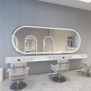 Miroir de coiffure moderne et élégant avec éclairage intégré, mobilier de salon - Product Image 1