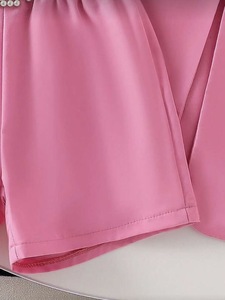 Conjunto Elegante de Tres Piezas <span class=keywords><strong>para</strong></span> <span class=keywords><strong>Niñas</strong></span>, Blazer con Lazo de Perlas Rosas + Camisola Blanca + Pantalones Cortos, Fibra de Poliéster - Product Image 5