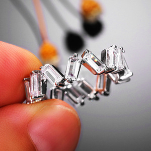 Anello da Donna Geometrico Irregolare alla Moda con Accento Scintillante, Gioiello Regolabile in Lega, Stile Moderno per Coppie - Product Image 2