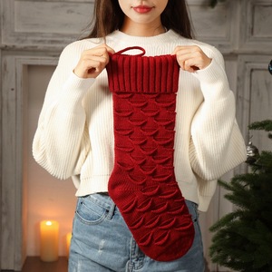 <span class=keywords><strong>Chaussettes</strong></span> de Noël tricotées personnalisées et en gros avec bordure à volants - Product Image 2