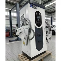 Borne de recharge rapide pour véhicules électriques – Équipement commercial pour parkings