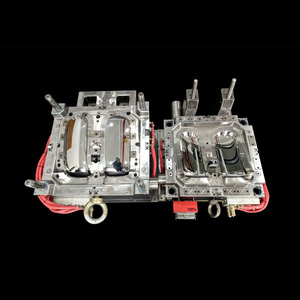 Moldes de Plástico para Cubiertas de Luces de Automóviles para Faros Delanteros y Traseros Halógenos, Xenón, LED y Láser, Aplicación Automotriz Personalizada - Product Image 4