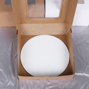 Juego de Cajas Cuadradas de Papel Kraft para Empaque de Panadería con Ventana, Diseño sin Asas, Exhibición Transparente, Cierre Seguro para Pasteles y Pizzas - Product Image 3