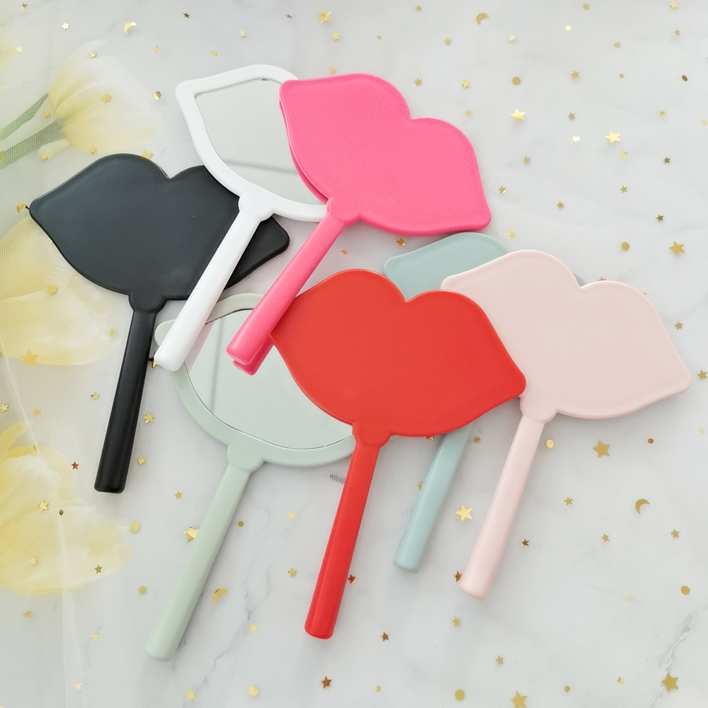 กระจกแต่งหน้า