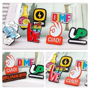 Fabricantes diseñan su propio logotipo, pin metálico, insignia rígida, pin de solapa suave de anime, sin mínimo, pines de esmalte personalizados al por mayor - Product Image 4