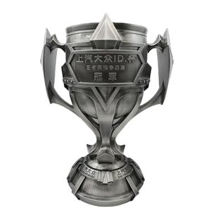 En stock gros trophée en plastique personnalisé coupe médailles plaques football basket karaté trophées pour cérémonie sportive éducation - Product Image 1