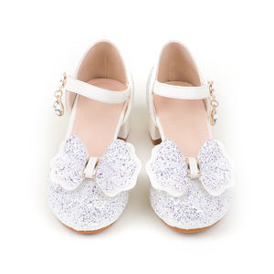 Nuove scarpe da cerimonia con glitter e paillettes, scarpe da damigella d'onore con fiocco, versatili e graziose con tacco a blocco, scarpe da principessa per la danza. - Product Image 2