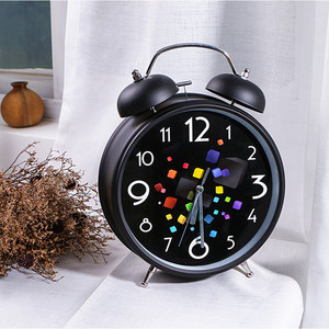 Retro European Country Style Alarm Clock 8 Inch Metal Silent Bedside Clock For Student Desk Use - Product Image 4