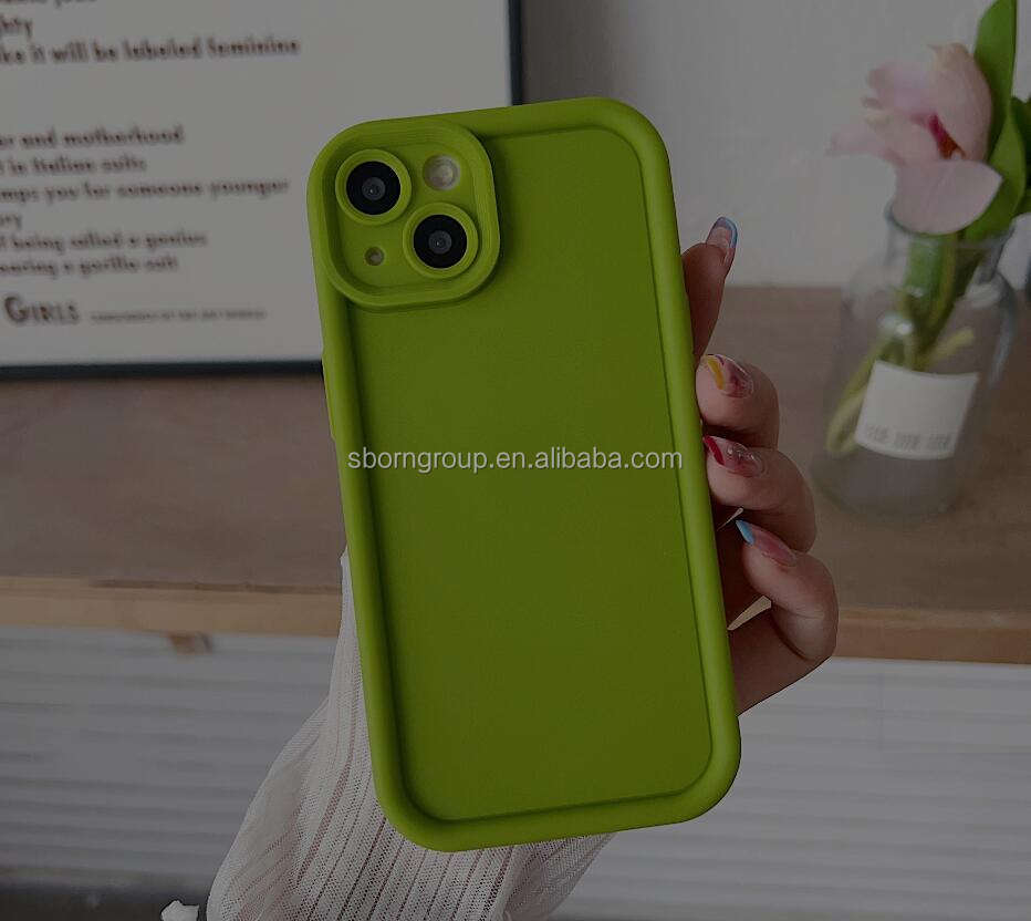 สีเขียวอ่อน