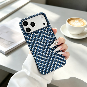 เคสหลังแบบแม่เหล็กสำหรับ iPhone 18 Pro รุ่น L209 Luxury Slim Leather  บุด้วยไมโครไฟเบอร์ด้านใน  ขอบโลหะ  รองรับการชาร์จไร้สาย - Product Image 3