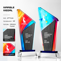 Nouveau Design Laser Gravure UV Impression Entreprise Souvenir Noir Marbre Stand Cristal Marbre Trophée Annuel Employee Awards