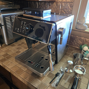 <span class=keywords><strong>Cafetera</strong></span> Semiautomática de Acero Inoxidable con Espumador de Leche - Product Image 4