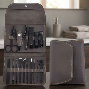 FORGELINE INDUSTRIES Trousse de manucure 16 pièces en acier inoxydable, kit à ongles portable avec coupe-ongles 5 en 1, style classique - Product Image 4