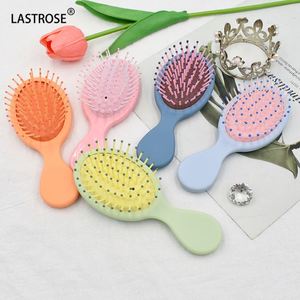 Private Label Women's Air Cushion Mini Comb Cute Children's Durable Household Massage <b>Tool</b> <b>Makeup</b> Essential - Product Image 2