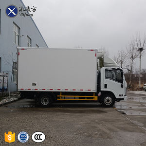 Camion frigorifique ISUZU 5T 152HP 4x2 avec boîte isotherme en panneaux sandwich PU personnalisée pour le transport de fruits et légumes, avec système Thermo King - Product Image 4