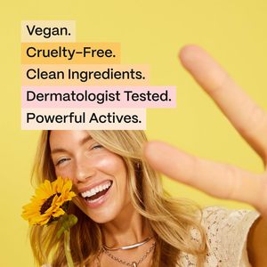 Suero de Vitamina C de Marca Privada para el Rostro, Ácido Hialurónico, Ácido Ferúlico y Vitamina E, Esenciales Antienvejecimiento para un Brillo Radiante - Product Image 4