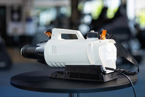 Máy phun sương mini mini 2L 1350W Máy phun sương lạnh <span class=keywords><strong>ULV</strong></span> Máy phun khử trùng bệnh viện điện cầm tay - Product Image 4