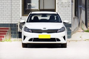 Voiture <span class=keywords><strong>d</strong></span>'occasion Forte 2019 1.6L Auto Fashion Edition National <span class=keywords><strong>V</strong></span> - Product Image 2