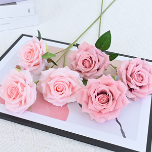 Fausses fleurs artificielles faites à la main à 3 têtes de <span class=keywords><strong>diamant</strong></span> impérial rose pour la maison salon chambre décoration pour salle de mariage - Product Image 2