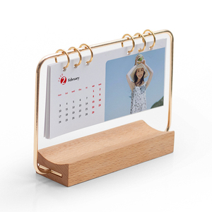 Calendrier de bureau multifonctionnel Base en bois Cadeau Carte en bois Photo Message Folder Support de calendrier en bois - Product Image 4