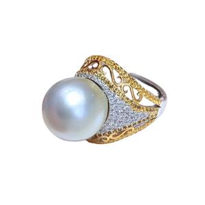 แหวนมุกคุณภาพสูง เวนชิ ขนาด 13-14 มม. ไมโครเฟลอว์ เงินแท้ S925 คอลเลคชั่นมุกออสเตรเลียสีขาว ประดับอย่างประณีต เปรียบเทียบได้ - Product Image 4