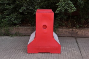 Màu đỏ trắng nhựa giao thông nước đầy rào cản đường với Bộ Phim phản chiếu Stackable Road <span class=keywords><strong>Block</strong></span> rào cản an toàn - Product Image 3