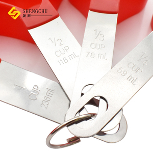 Ensemble de 4 ustensiles de cuisson, manche en acier inoxydable et tasses à mesurer en plastique en <span class=keywords><strong>forme</strong></span> de cœur pour la pâtisserie - Product Image 4