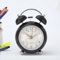 Moderner Digitaler Wecker mit Schlummerfunktion Metall-Tischuhr Geschenk für Schlafzimmer Wohnzimmer Büro Heim-Dekoration