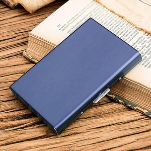<span class=keywords><strong>Porte</strong></span>-cartes en métal dur en alliage d'aluminium de haute qualité pour hommes - Product Image 2