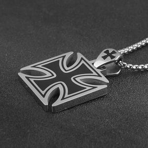 Colliers Croix Pendentifs en Émail, Design en Acier Inoxydable 316L, Breloques Bijoux Religieux, Pendentif Jésus - Product Image 2