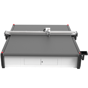 Máquina de Corte Digital de Cama Plana para Materiales de Gran Tamaño en la Industria de Lonas, para Castillos Inflables y Camas - Product Image 2