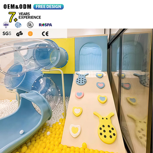 Equipo de Juegos Interior Multiactividad para Niños con Lanzadores de Bolas Suaves y Torre de Escalada para Centros de Juego - Product Image 1