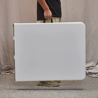 Table de camping pliable en HDPE 180x74x70cm, table de pique-nique portable robuste pour barbecue, plage, jardin
