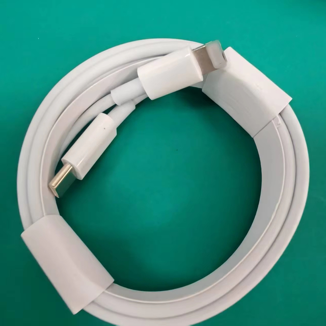 Factory Direct Type-C to for USB Cable for iPhone Mobile Phones 2M TPE Material PD 3.0 Fast Charging