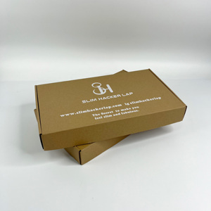 กล่องไปรษณีย์คราฟท์ขนาด 38x22x5 ซม. พิมพ์โลโก้ได้ตามต้องการ สำหรับบรรจุภัณฑ์เสื้อผ้า ของขวัญ จัดส่งสินค้า กล่องกระดาษลูกฟูกสำหรับแบรนด์เสื้อผ้าออนไลน์ - Product Image 5