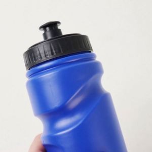 Promotional Plastic 24oz.Water Bottles 20 Oz.Gym Bottles 17 Oz. Slim Squeeze Water Bottles Custom Logo for <b>Games</b> <b>Gifts</b> - Product Image 2