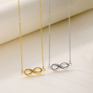 Collier pendentif infini en or 18 carats en forme de chiffre 8, vente en gros Chine - Product Image 3
