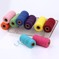 Prix de gros coloré mur décoratif macramé cordon fait à la main 2mm coton tressé corde coton torsadé pour emballage de bricolage